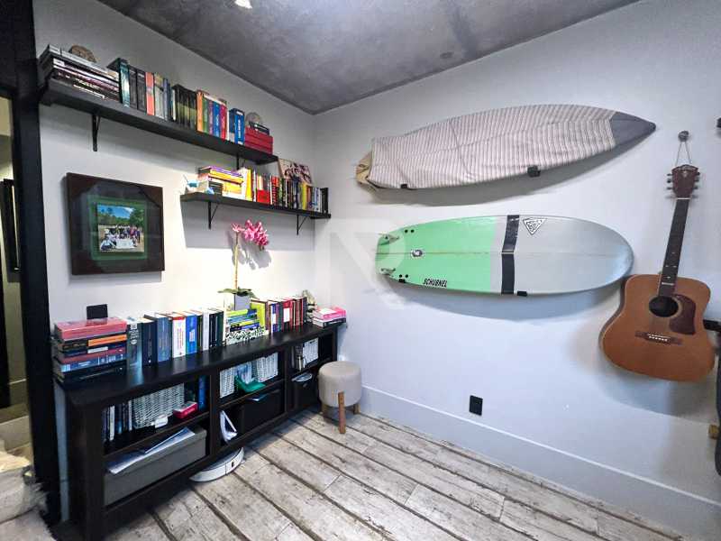 WhatsApp Image 2025-11-17 at 1 - 28