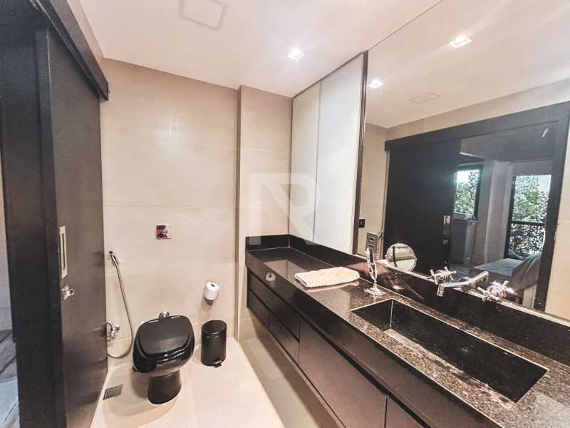 WhatsApp Image 2025-11-17 at 1 - 30