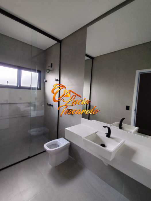 PHOTO-2025-11-19-15-29-18 4 - 5