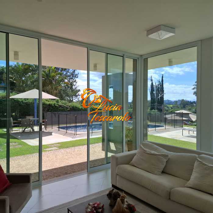 PHOTO-2025-11-28-16-39-04 2 - 5