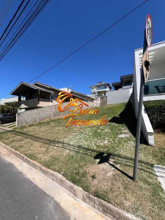 PHOTO-2025-12-11-10-22-01 - 1