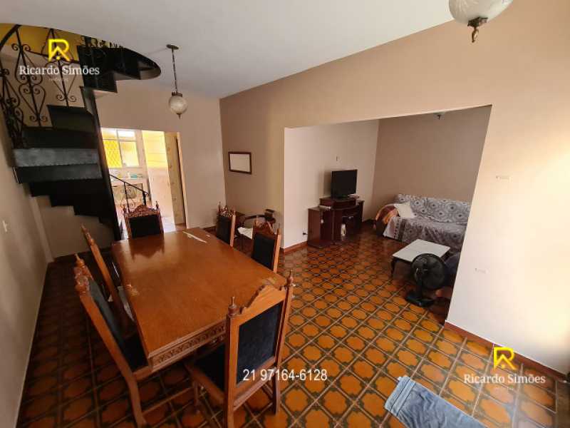 5 - Casa de Vila - com quintal - 5