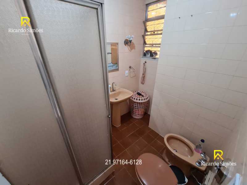 16 - Casa de Vila - com quinta - 16