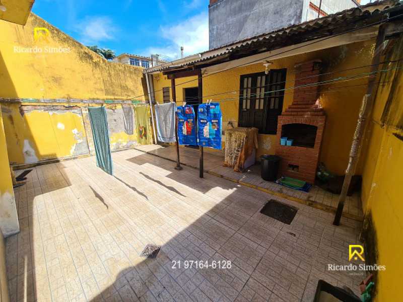 23 - Casa de Vila - com quinta - 23