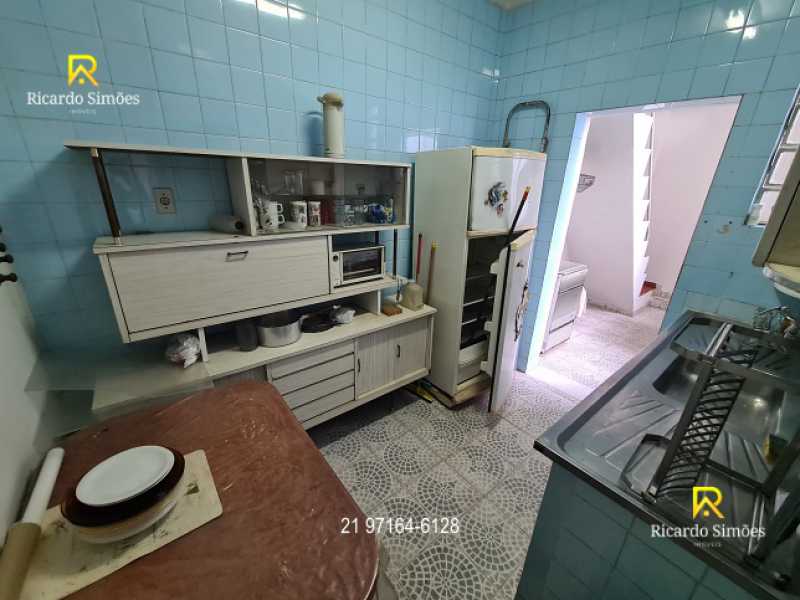 28 - Apartamento tipo casa - a - 28