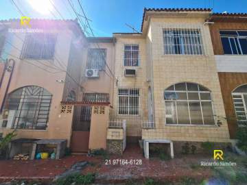 Casa de Vila à venda Rua Ernestina, Lins de Vasconcelos, Rio de Janeiro - R$ 250.000 - RSCV30002