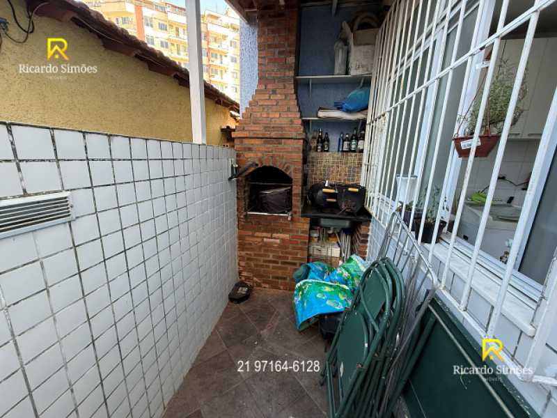 18 - Apartamento Tipo Casa - T - 18
