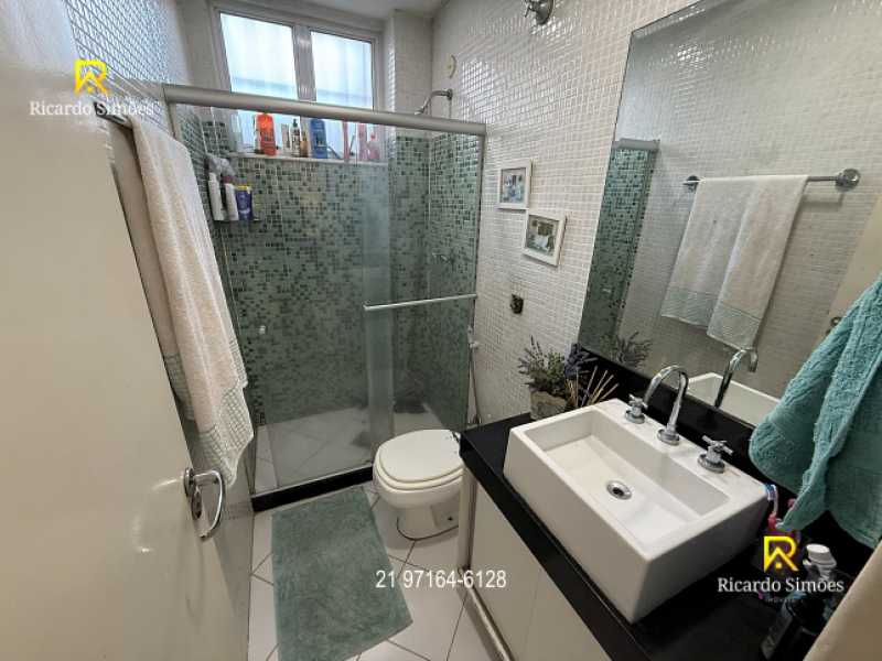 24 - Apartamento Tipo Casa - T - 24