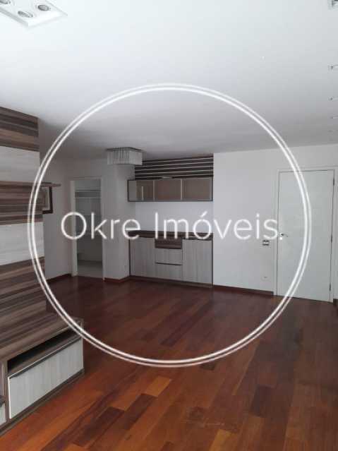 fb4fe8b3-7072-4cef-b25d-8f4463 - 3
