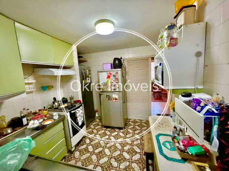 817acf67-ce11-4421-a912-f6f5ab - 14