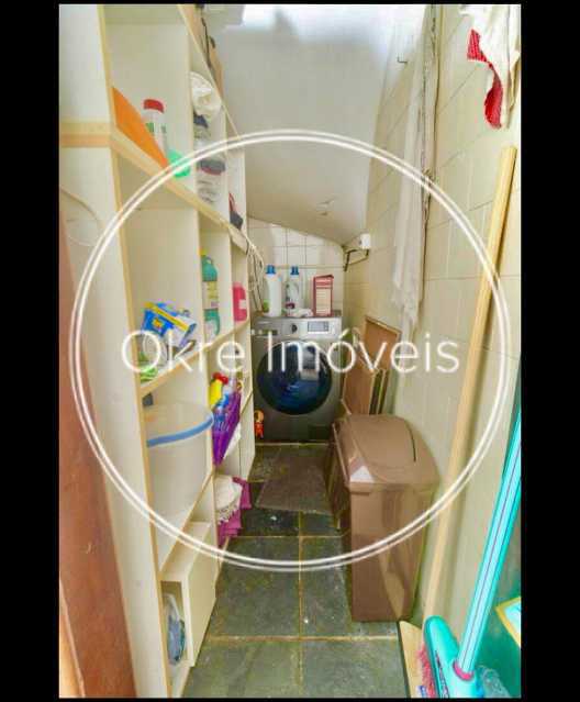 b8a3711a-e2de-466c-a264-0b3998 - 21