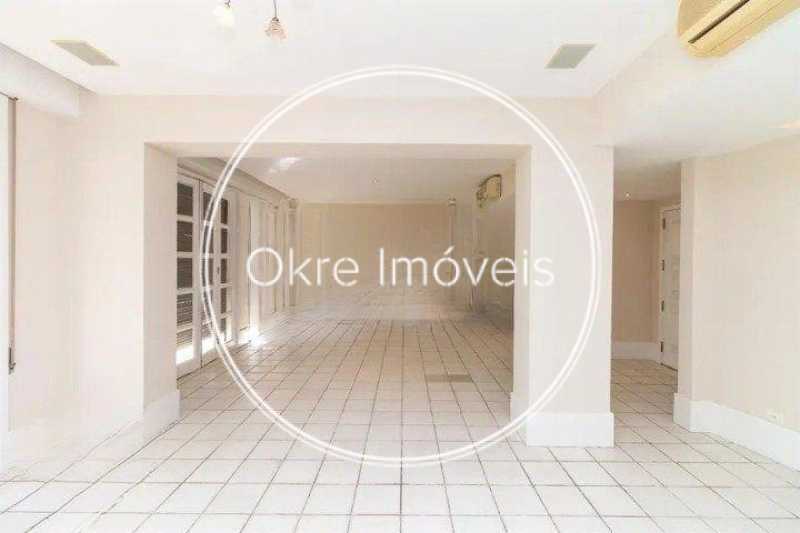WhatsApp Image 2024-10-20 at 2 - 4