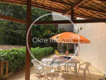 Casa Duplex com 213m2 na Lagoa - IPCA30004