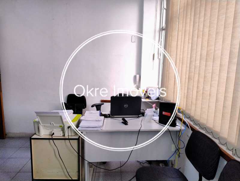 18521_G1727272772 - 3