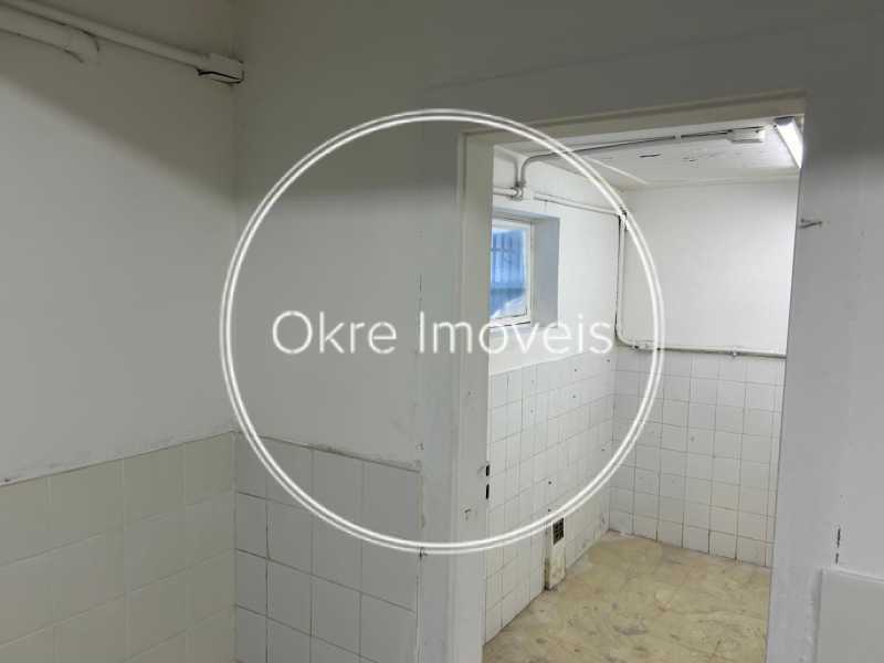 PHOTO-2024-10-15-21-03-46 2 - 11