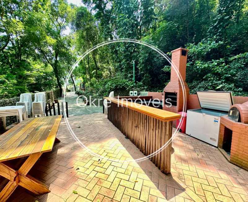 WhatsApp Image 2025-02-21 at 1 - 44