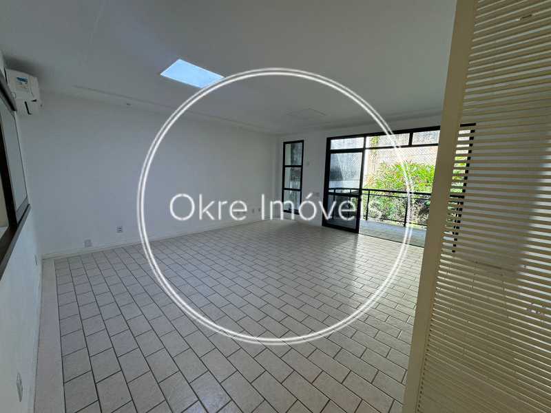 1b3136be-a128-4208-9a56-301852 - 9