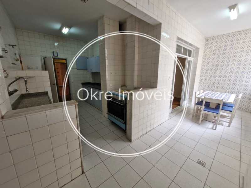 WhatsApp Image 2025-11-10 at 1 - 37