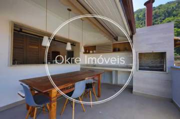 Casa Triplex com 330m2 em Botafogo 5 quartos - IPCV50001