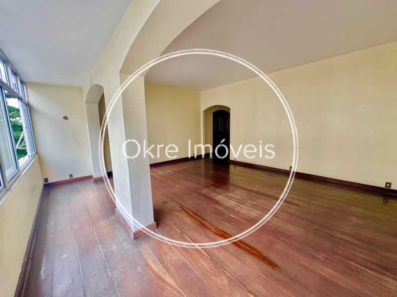 ee9ec610-d718-4061-8461-d730d6 - 4