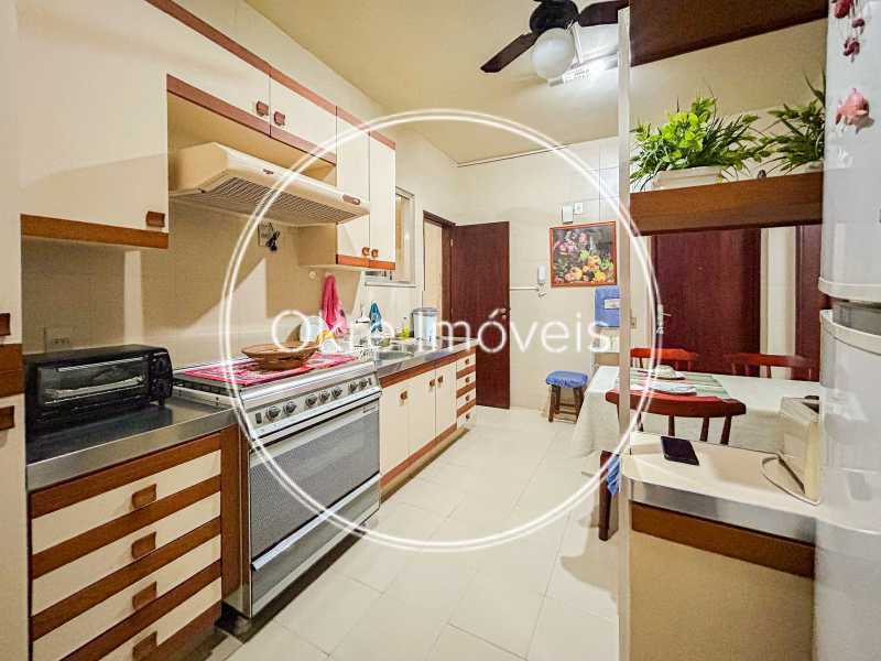 WhatsApp Image 2025-10-23 at 1 - 8