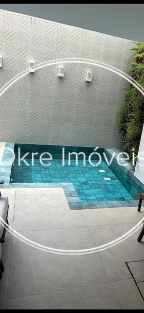 WhatsApp Image 2025-11-18 at 1 - 4