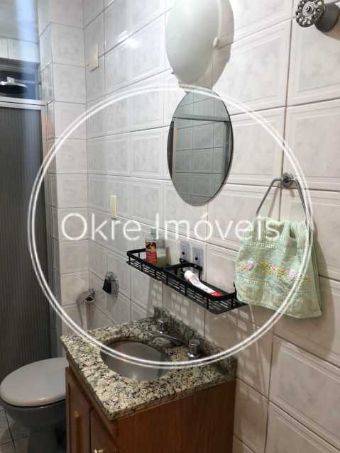 A04A5B80-0492-488D-A080-0BF355 - 13