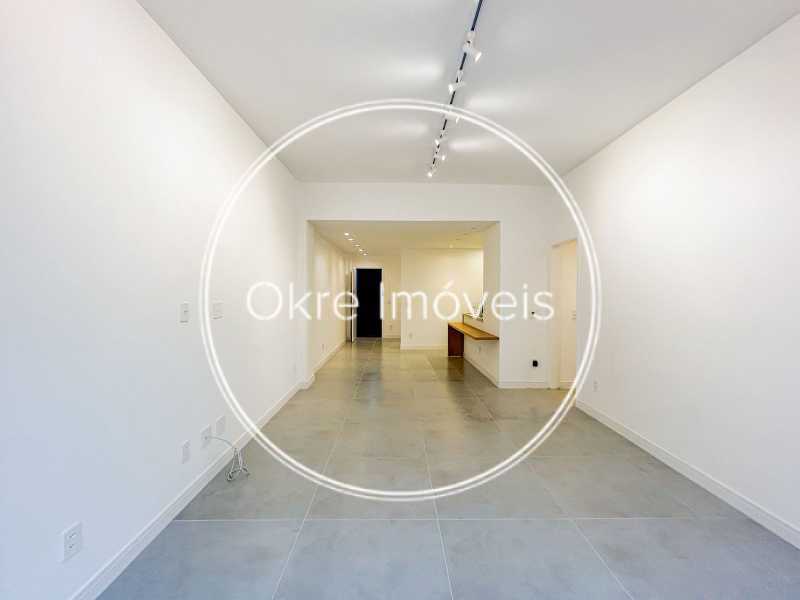 WhatsApp Image 2025-10-09 at 1 - 3