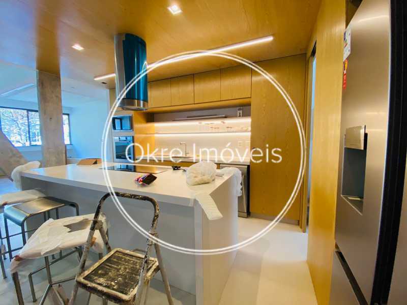 WhatsApp Image 2025-08-20 at 1 - 8