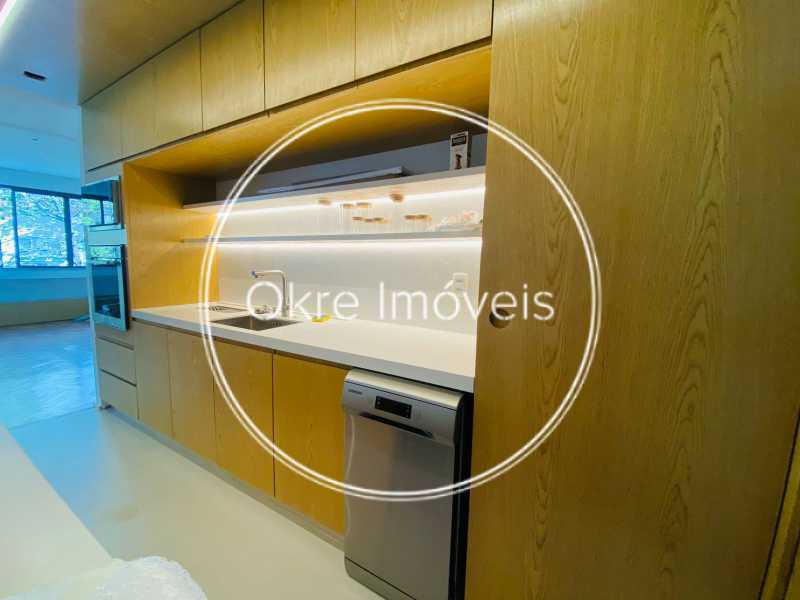 WhatsApp Image 2025-08-20 at 1 - 10