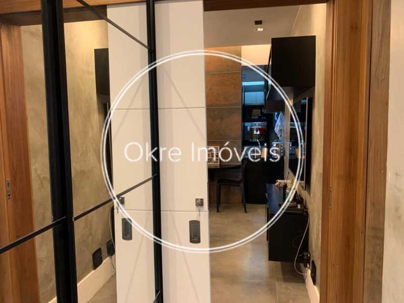 8915754d-837d-4612-8894-1aaf63 - 20