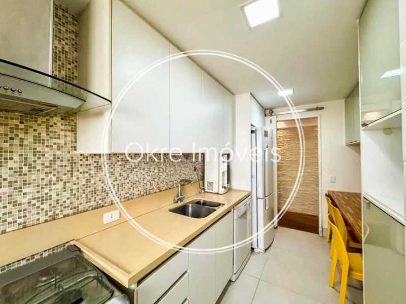 1f58cd01-93a0-4436-baa8-55d4fd - 33