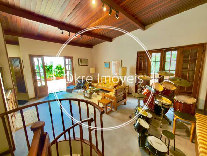 25732c48-4ae0-48e0-9eec-0b26a4 - 15