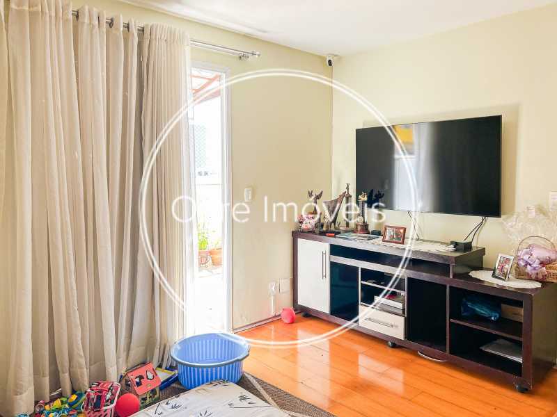 WhatsApp Image 2025-09-22 at 1 - 7