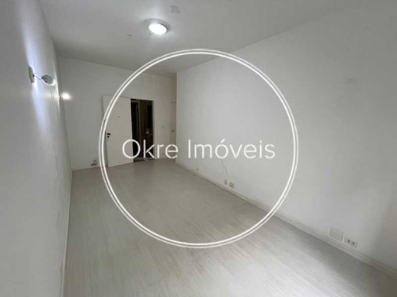 b2f3a09f-152d-45b0-af04-1a7f9a - 2