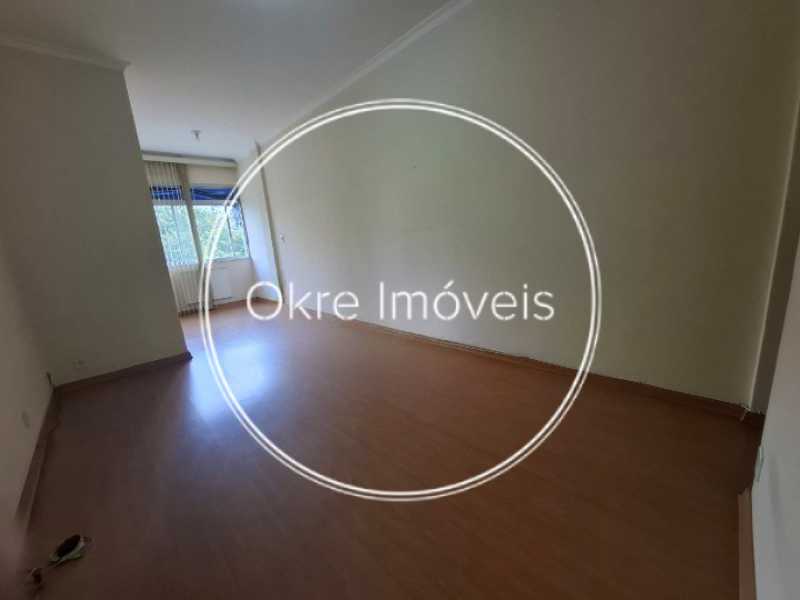 b629f251-6026-4a15-9a2f-887e6b - 8