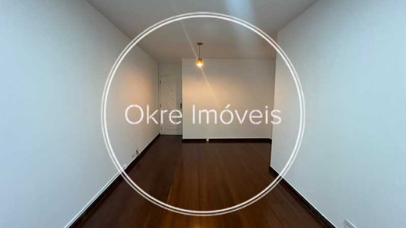 WhatsApp Image 2025-10-02 at 1 - 4