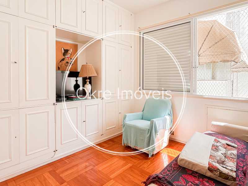 11D4FEC7-4D68-4669-8B5F-6CE4D5 - 25