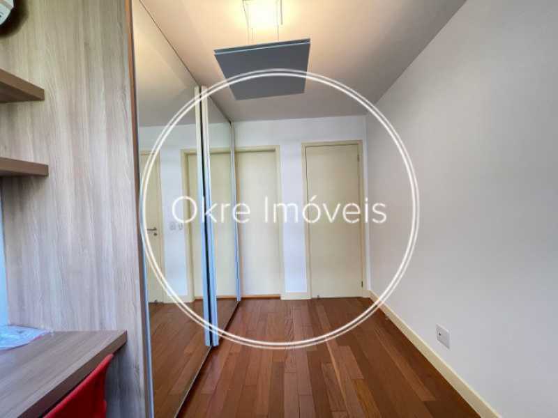 WhatsApp Image 2025-10-03 at 1 - 5