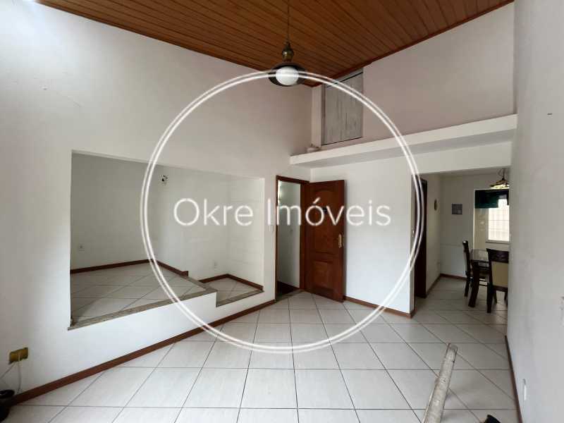 WhatsApp Image 2025-10-09 at 1 - 3