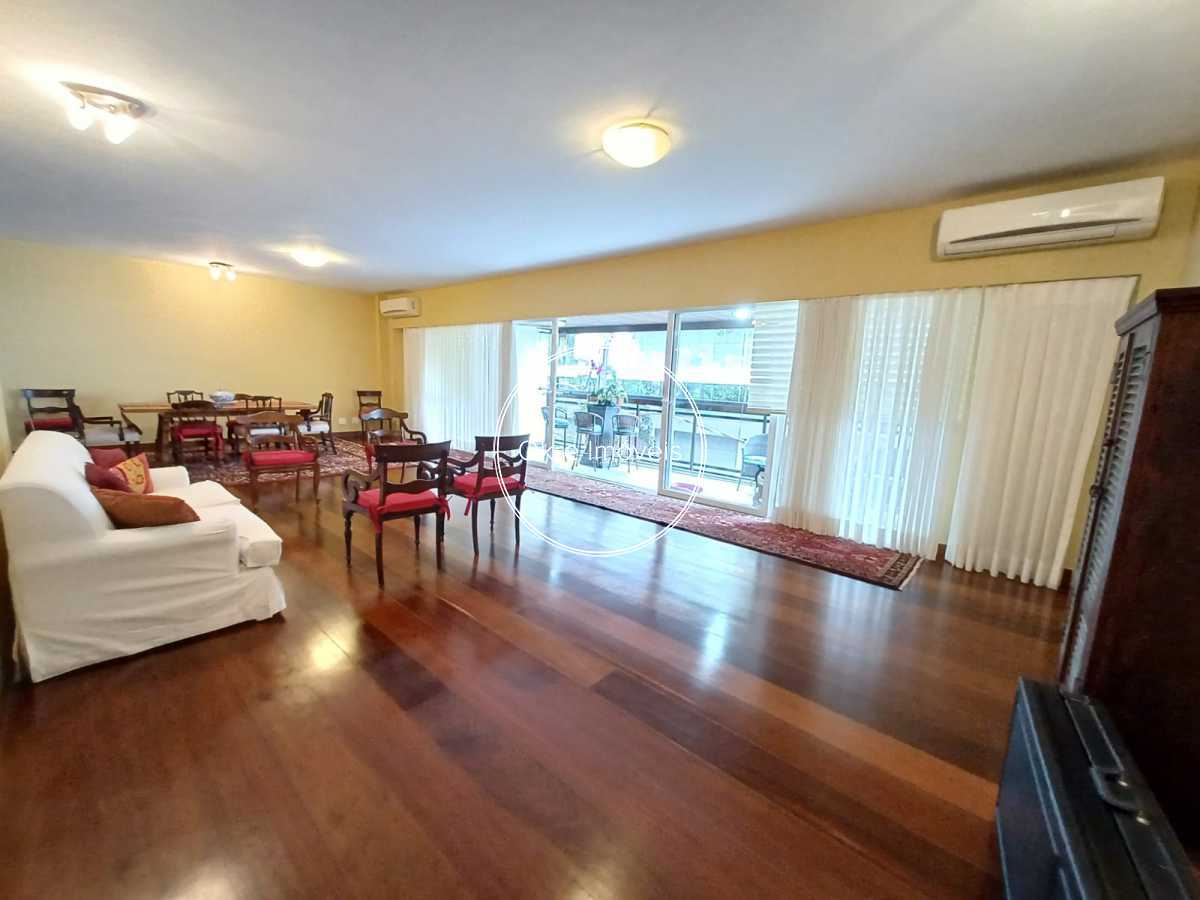 4d9d72db-8035-4623-be8b-e8f32 - 30