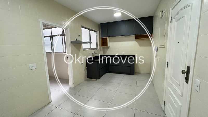 WhatsApp Image 2025-10-15 at 1 - 4