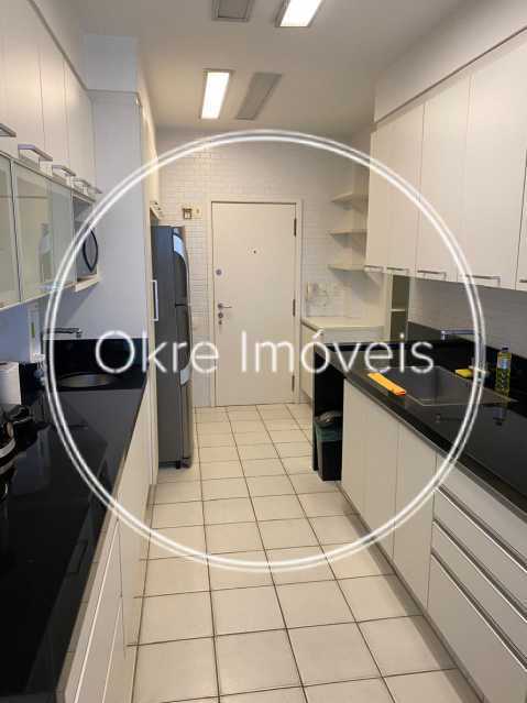 ee75af8e-2880-47ba-8bc0-85c074 - 26