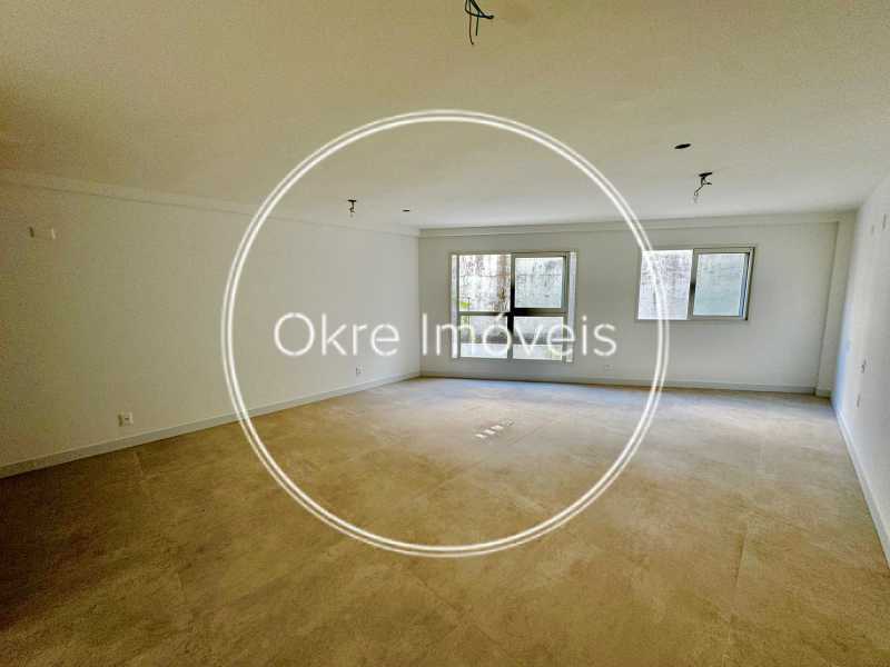 d7fee2f4-8363-4258-b87a-8800af - 2