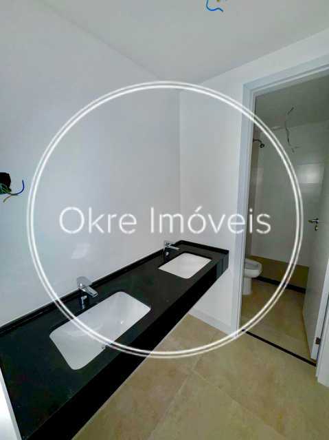 da8e9ca1-a119-45fe-9760-f1b02b - 8