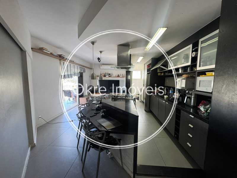 WhatsApp Image 2025-10-24 at 0 - 22