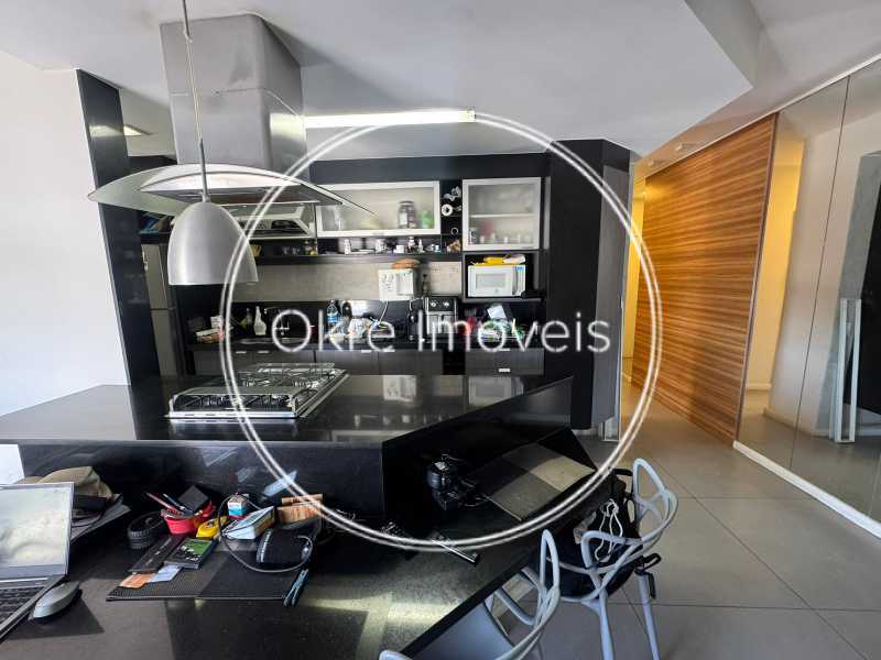 WhatsApp Image 2025-10-24 at 0 - 11