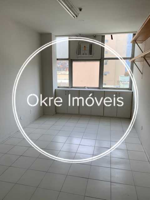 22411_G1751046692 1 - 3