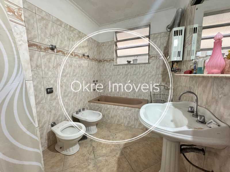 a183c137-833f-46a2-8214-a915e9 - 21