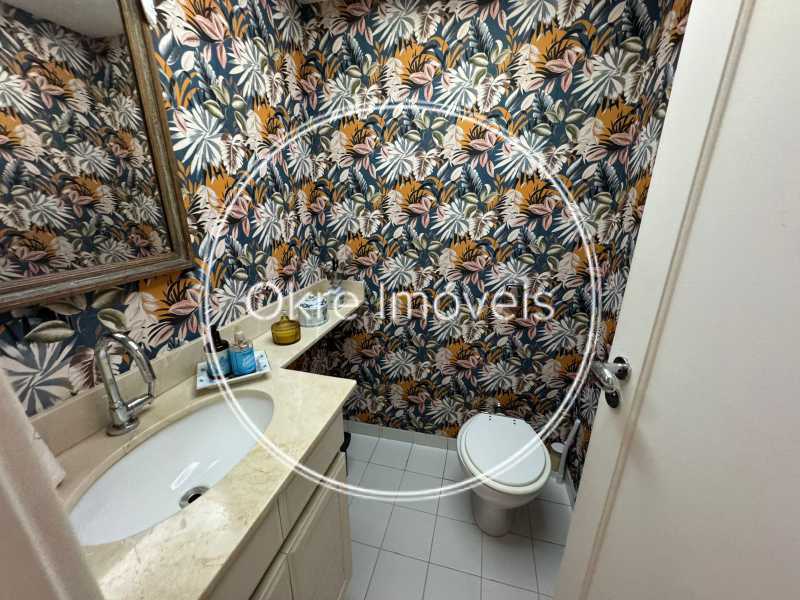 WhatsApp Image 2025-10-29 at 1 - 10